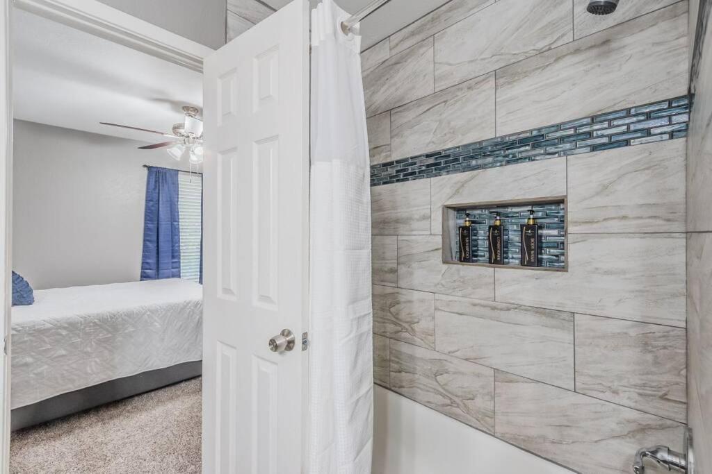 فورت وورث Cozy 2 Bedroom Apt 9Ml From Downtown Ft Worth المظهر الخارجي الصورة